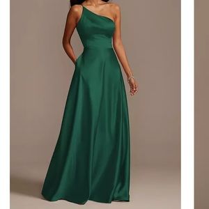Davids Bridal Green Bridemaids Dress